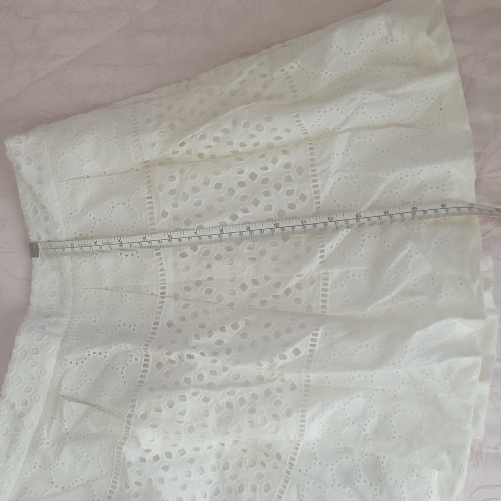 Beautiful Banana Republic Skirt - Picture 4 of 6